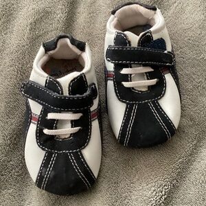 Baby Crib Shoes Size 3 READ Navy Blue and White